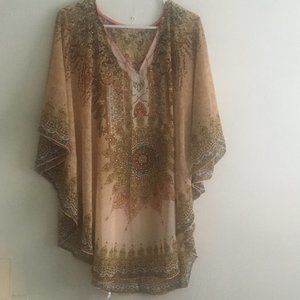 BOHO PRINT V NECK BATWING SLEEVE BEACH COVERUP NWT